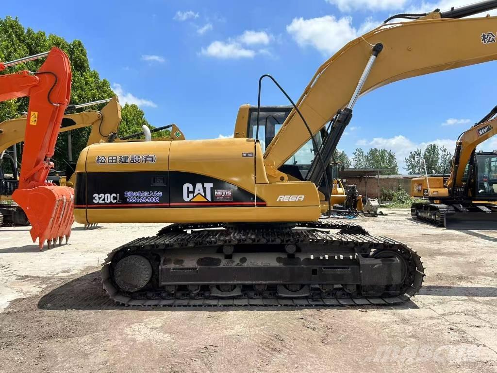 CAT 320 CL Гусеничні екскаватори