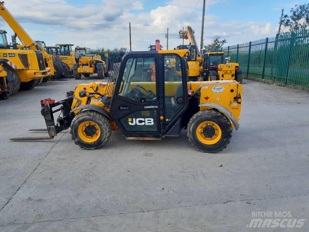 JCB 525-60 Телескопічні навантажувачі