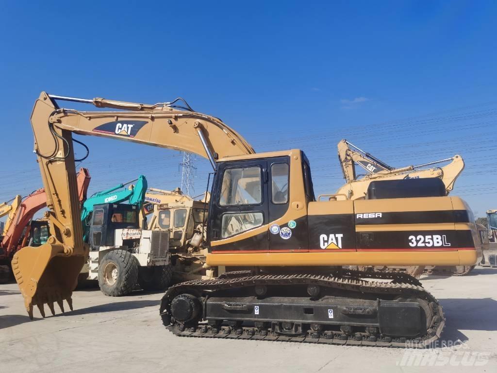CAT 325 B L Гусеничні екскаватори