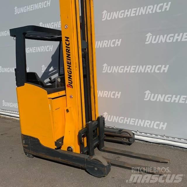 Jungheinrich ETV 214 Річ-трак із високим підйомом