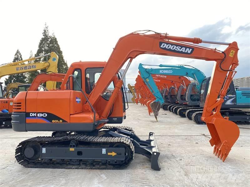 Doosan DH80G Гусеничні екскаватори