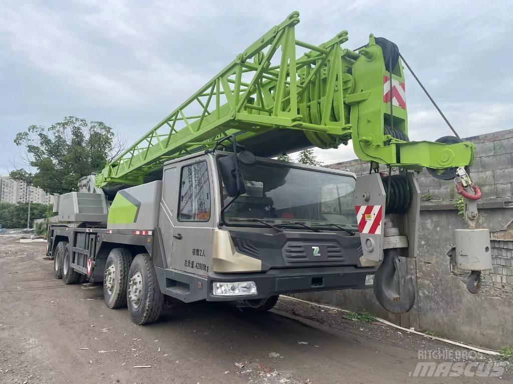 Zoomlion ZTC500 автокрани