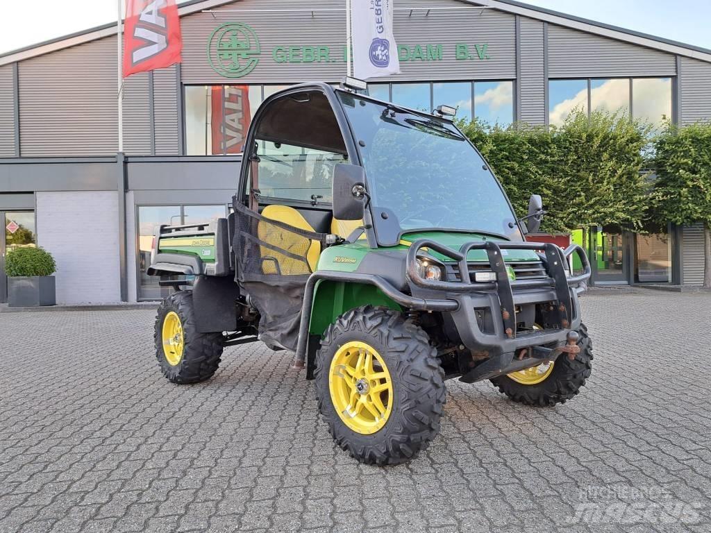 John Deere Gator Всюдиходи