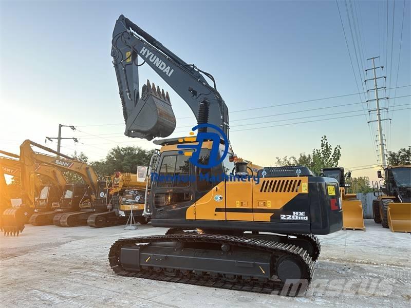 Hyundai HX220 HD Гусеничні екскаватори