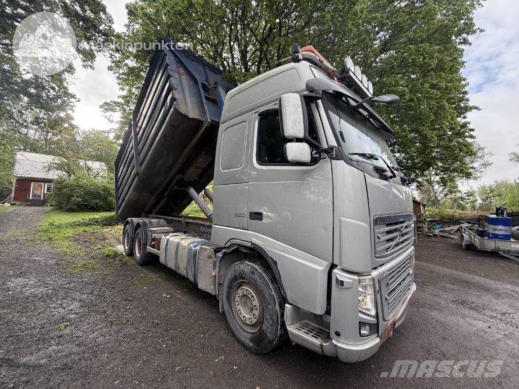 Volvo FH 16 660 Вантажівки з гаковим підйомом