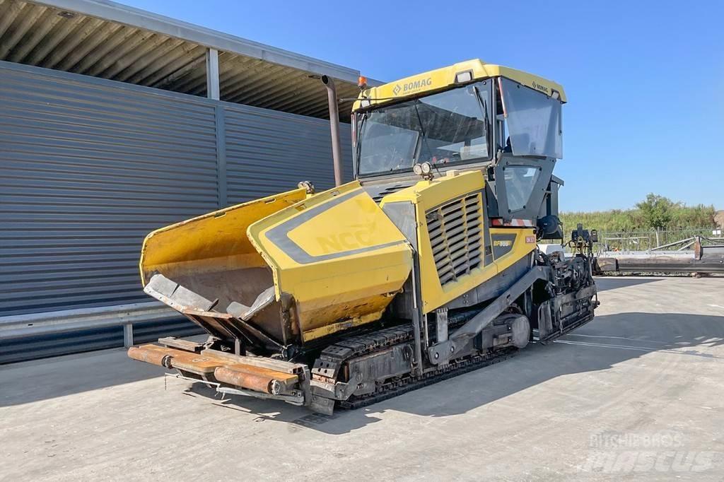 Bomag BF 700 C-2 Асфальтовкладачі