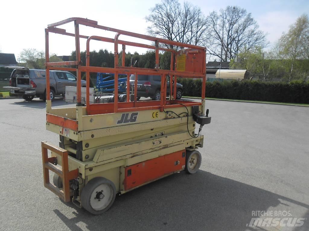 JLG 2033 E Підйомники-ножиці
