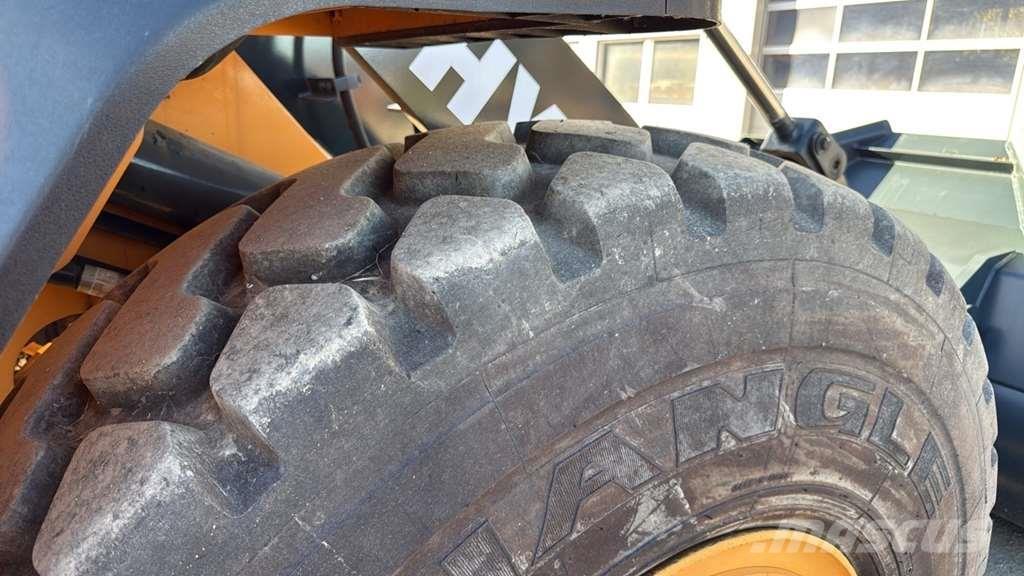 Hyundai HL940 Фронтальні навантажувачі