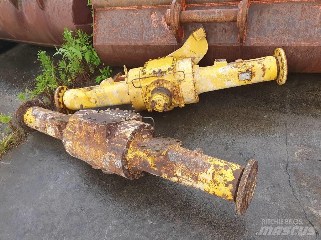 Komatsu WA180.3 Осі