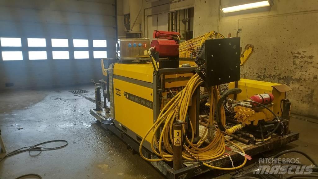 Atlas Copco U4 Установки тросового зміцнення шахт і тунелів