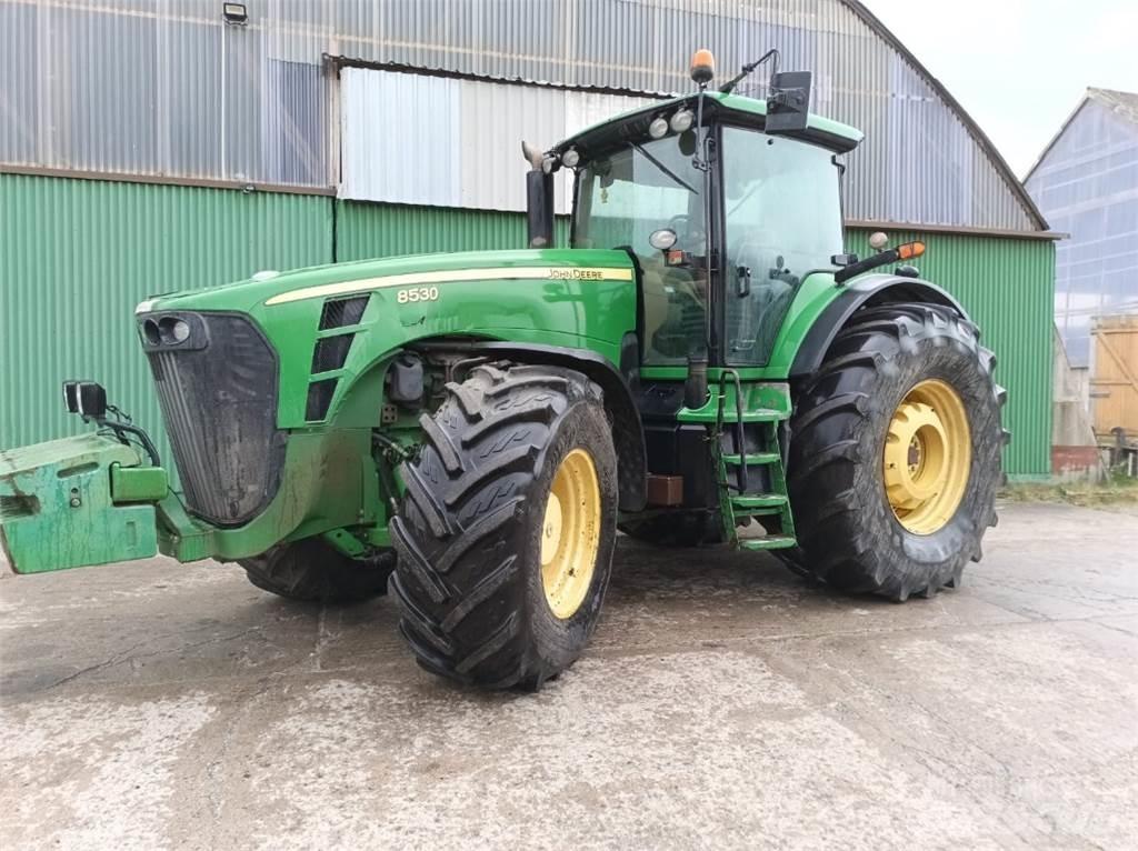 John Deere 8530 Трактори