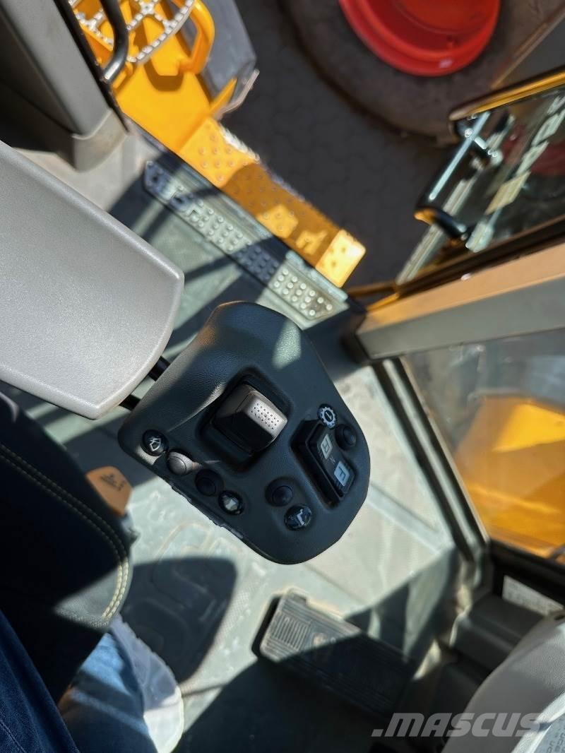 JCB 457 Agri Фронтальні навантажувачі