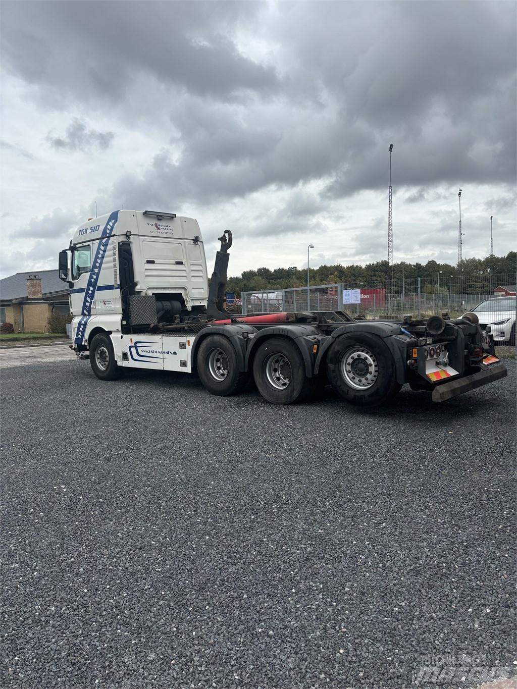 MAN TGX 35.510 Вантажівки з гаковим підйомом