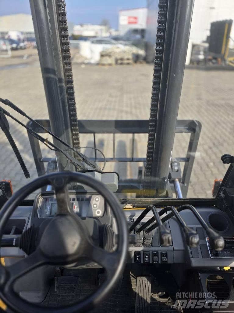 Mitsubishi FG 55 NT Газові навантажувачі