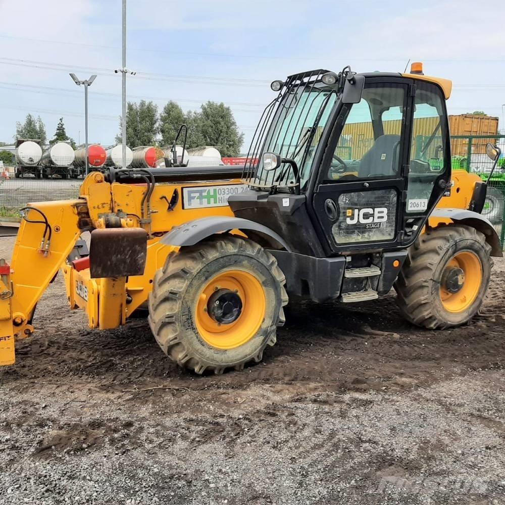 JCB 535 V 125 Телескопічні навантажувачі