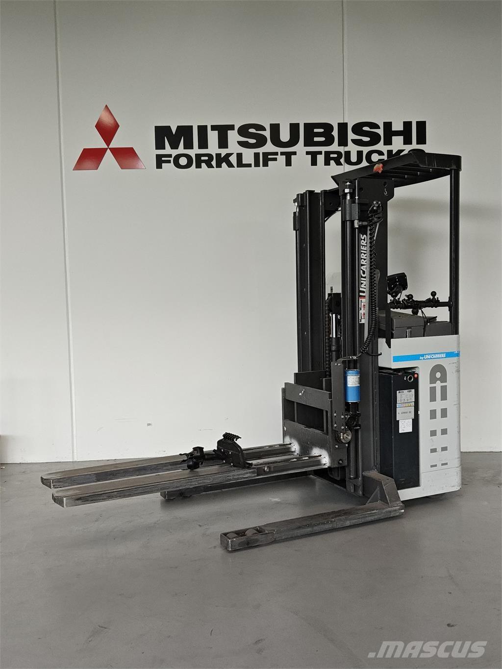 Atlet ATF Самохідні електроштабелери