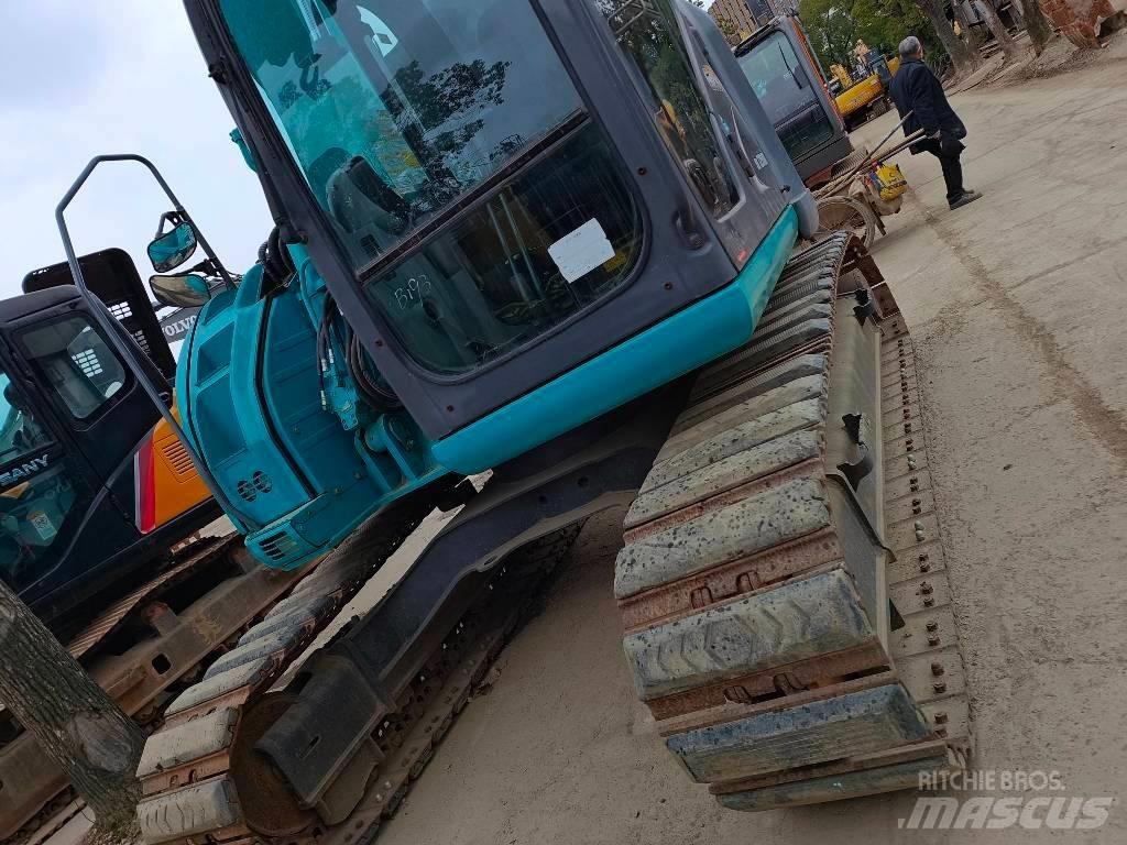 Kobelco SK 125 SR Гусеничні екскаватори