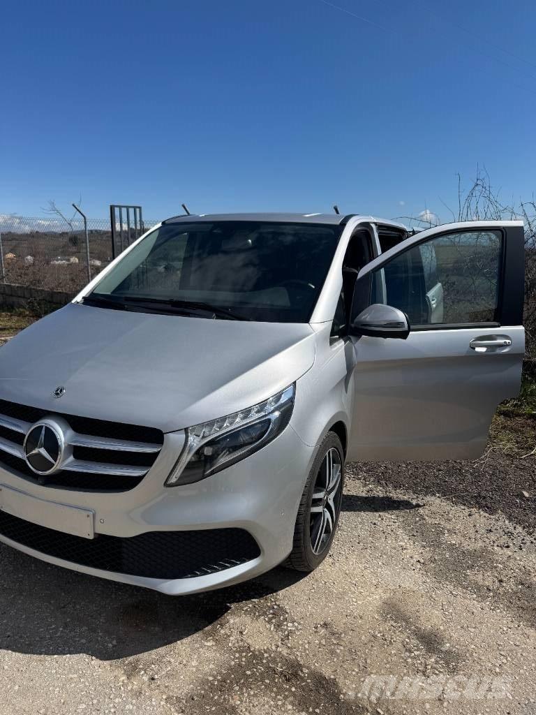 Mercedes-Benz V 250 Панельні фургони