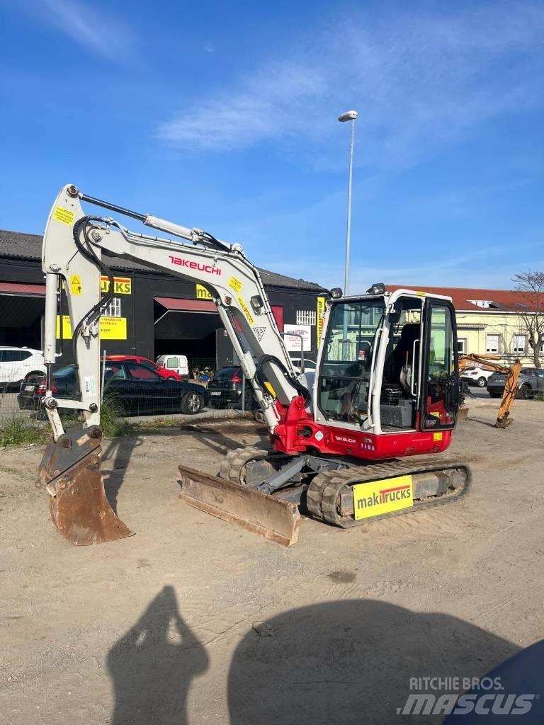 Takeuchi TB260 Міні-екскаватори < 7т