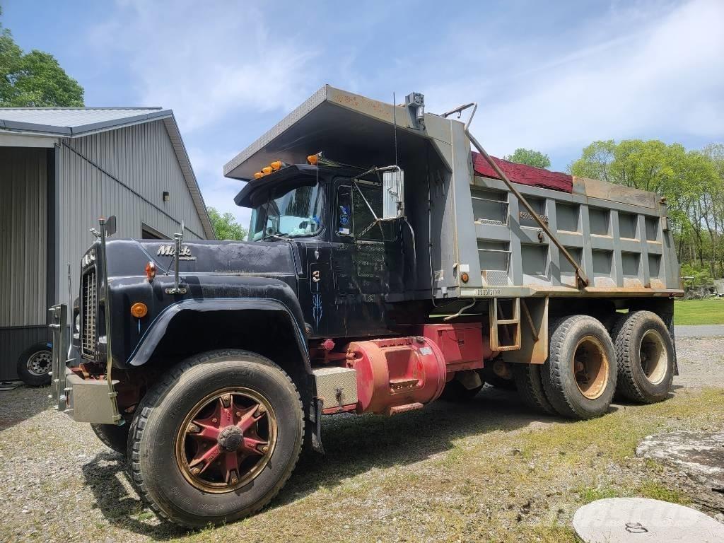 Mack RD 690 SX Самоскиди