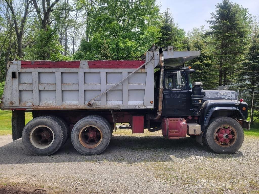 Mack RD 690 SX Самоскиди