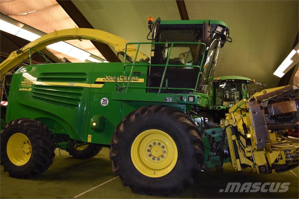 John Deere 7400 Кормозбиральні комбайни