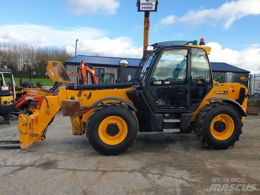 JCB 540-140 Телескопічні навантажувачі