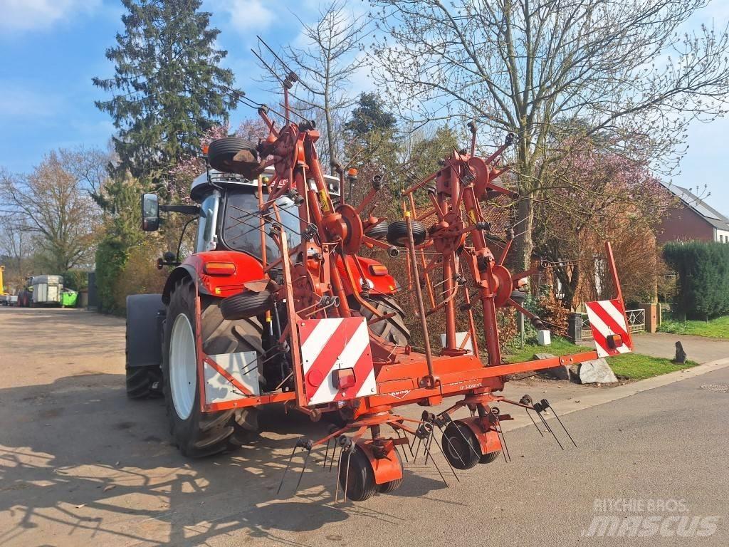 Kuhn GF 8501 M H Граблі і сінозворушувачі