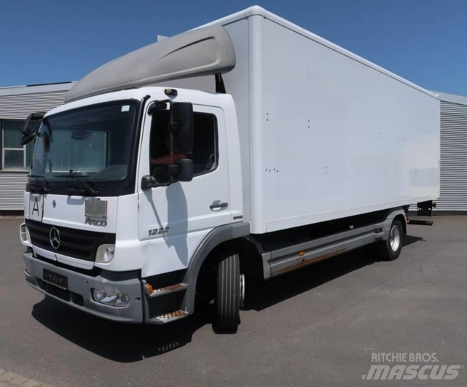 Mercedes-Benz 1222 L Фургони