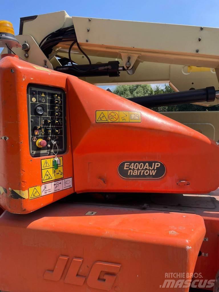 JLG E 400 AJP Колінчаті підйомники