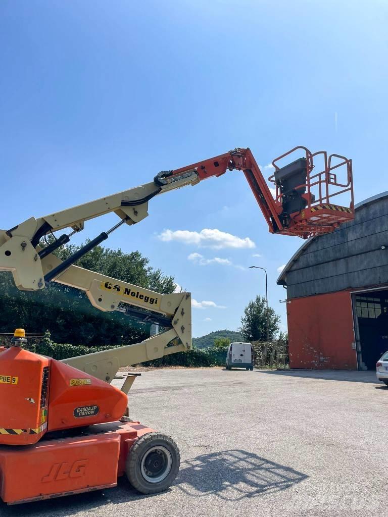 JLG E 400 AJP Колінчаті підйомники