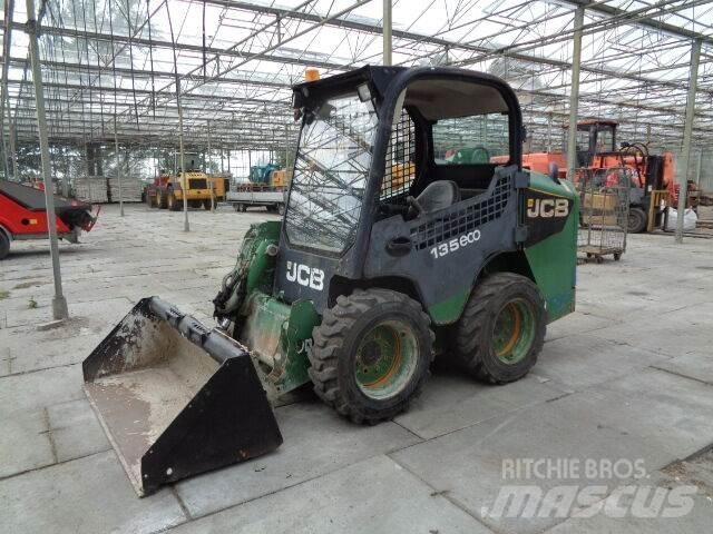 JCB 135 R Міні-навантажувачі