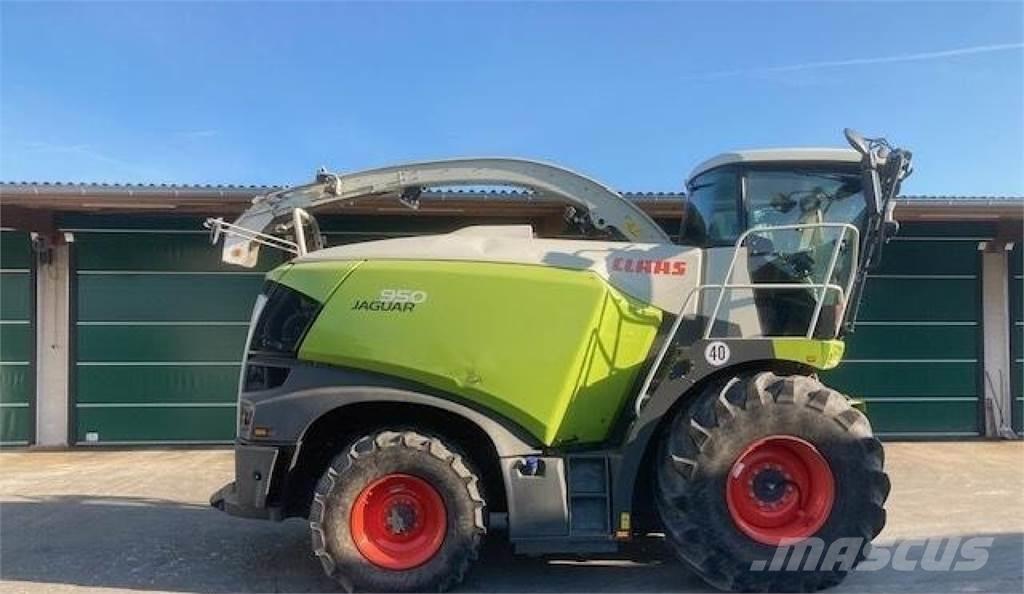 CLAAS Jaguar 950 Кормозбиральні комбайни