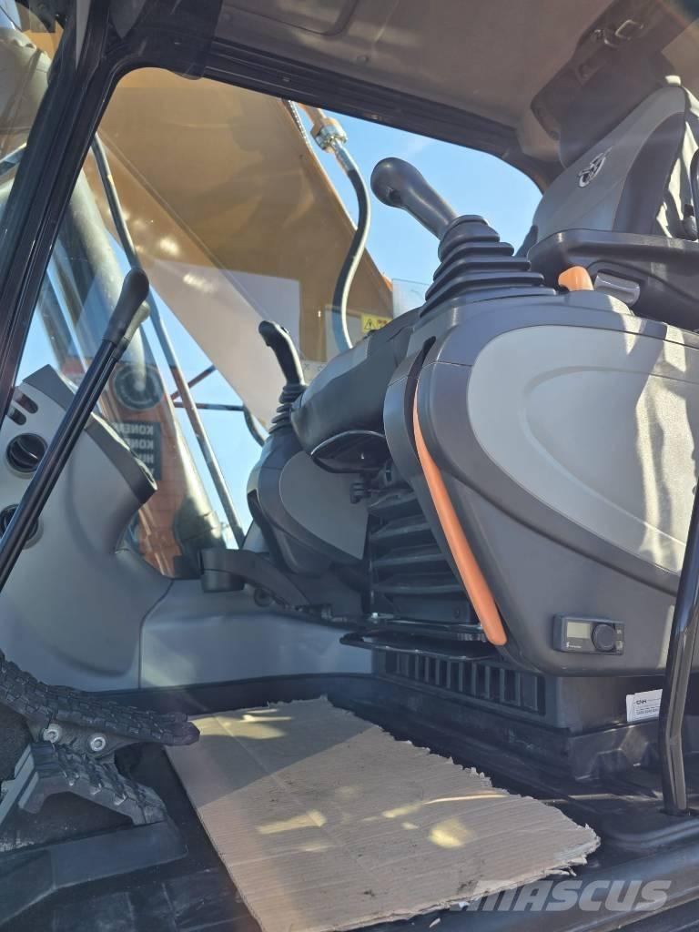 CASE CX 300 D LC Гусеничні екскаватори