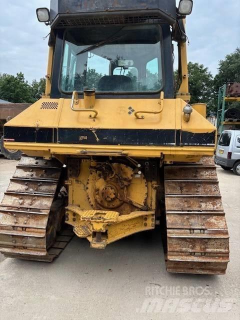 CAT D 6 M XL Гусеничні бульдозери