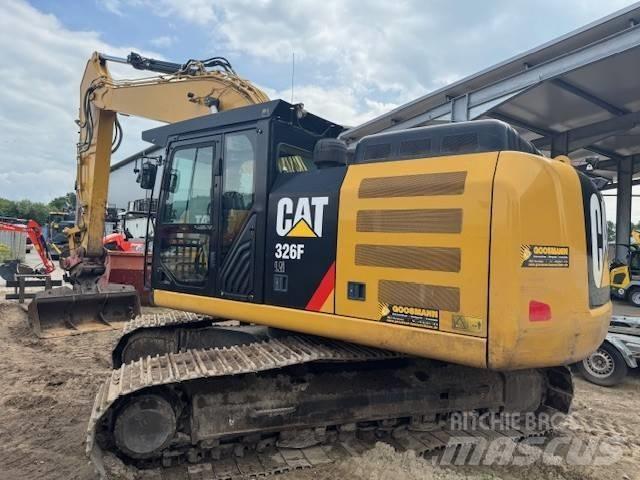 CAT 326 F L Гусеничні екскаватори