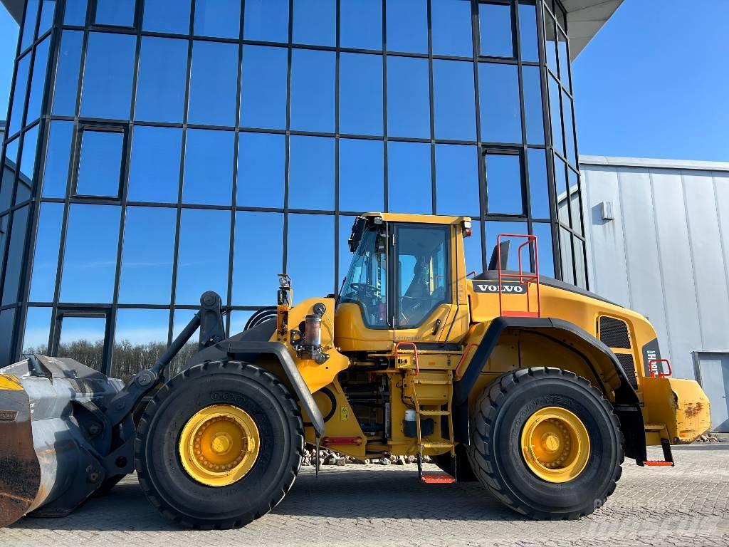 Volvo L 180 H Фронтальні навантажувачі