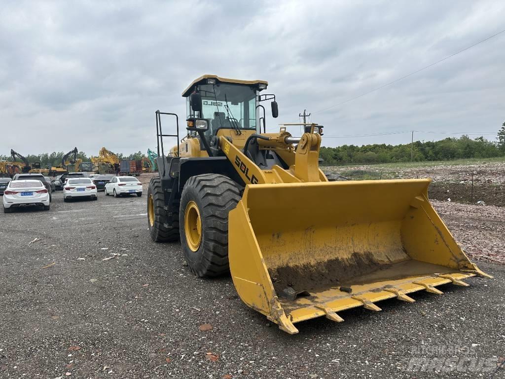 SDLG L956F Фронтальні навантажувачі