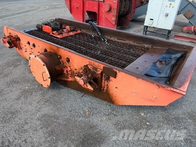 Sandvik USED SCREEN Просіювачі