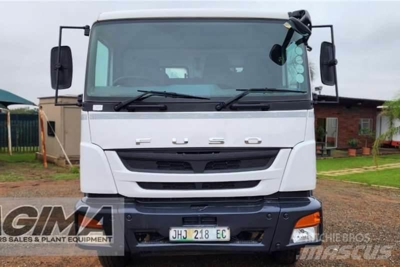 Fuso FJ13-230 Вантажівки / спеціальні