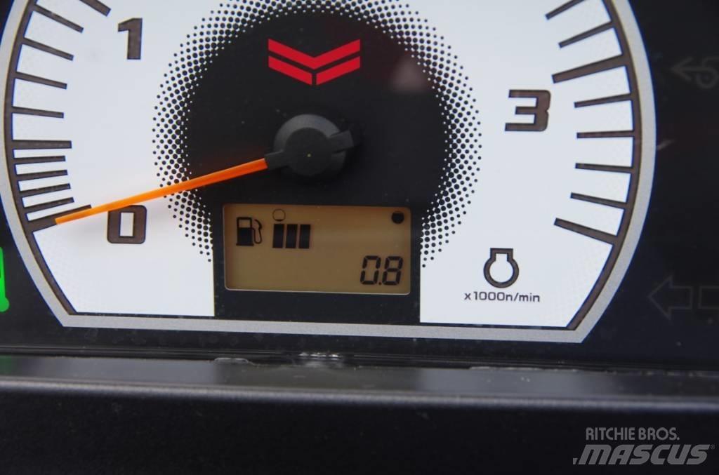 Yanmar YT235 HST Трактори