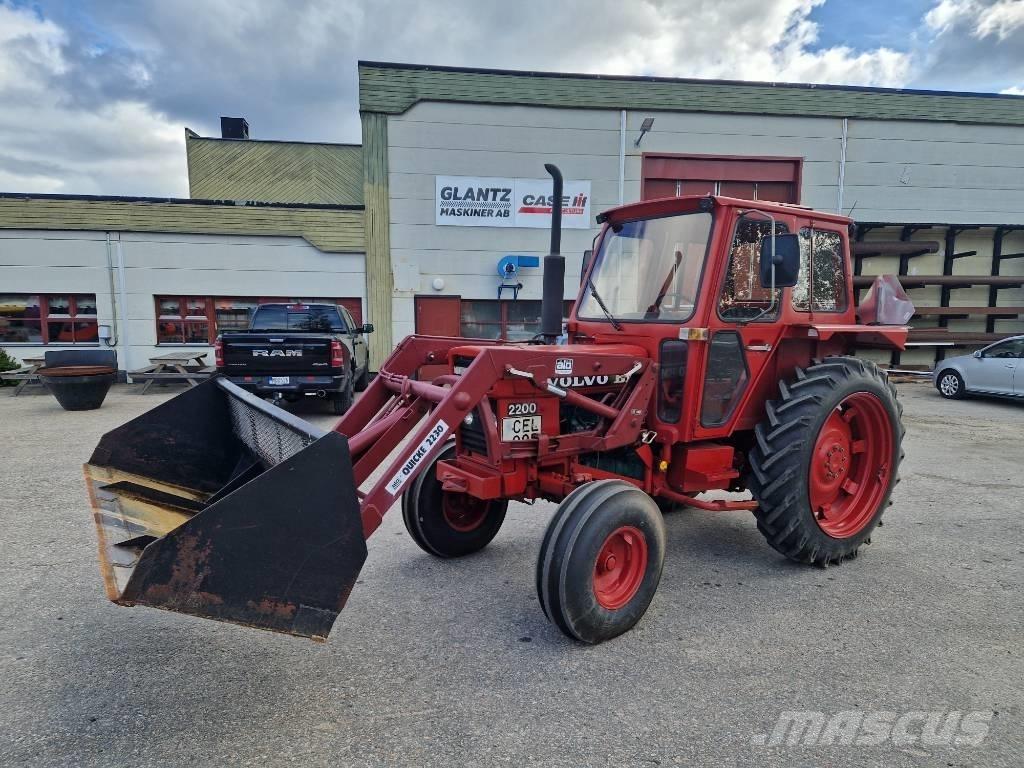 Volvo BM 2200 Трактори