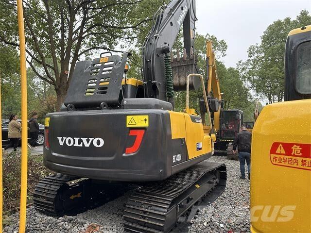 Volvo EC240 Гусеничні екскаватори