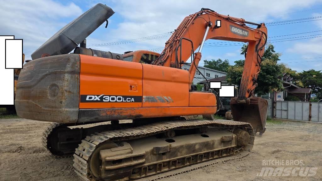 Doosan DX 300 LCA Гусеничні екскаватори