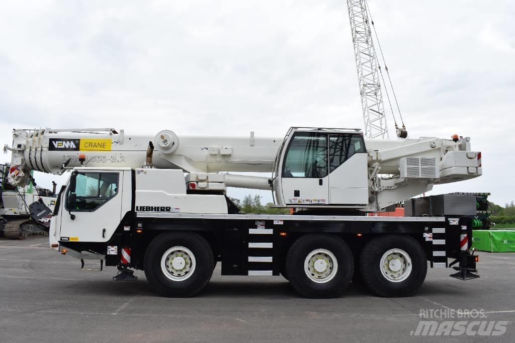 Liebherr LTM1055-3.2 автокрани