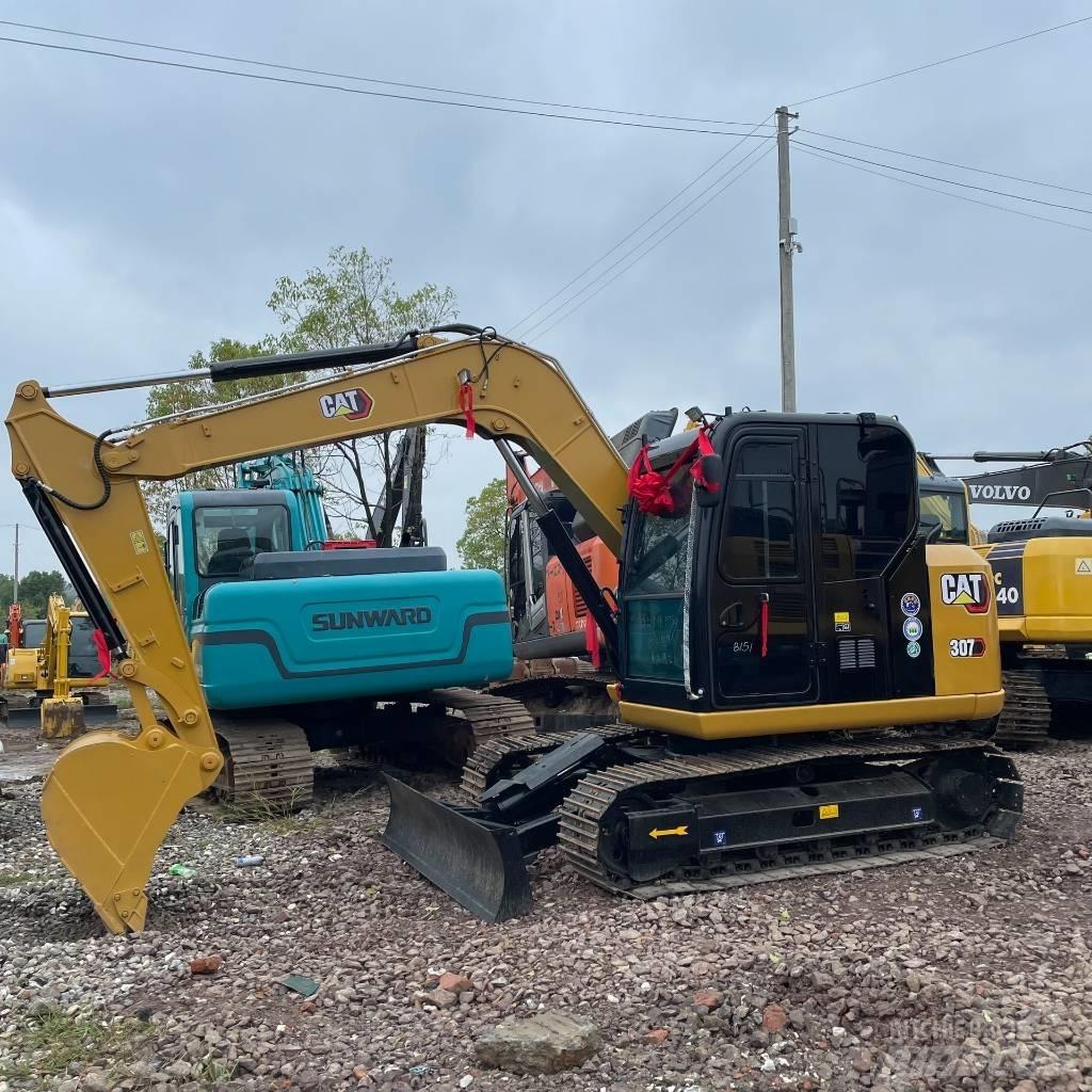 CAT 307E Міні-екскаватори < 7т