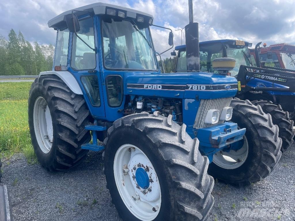 Ford 7810 II Трактори