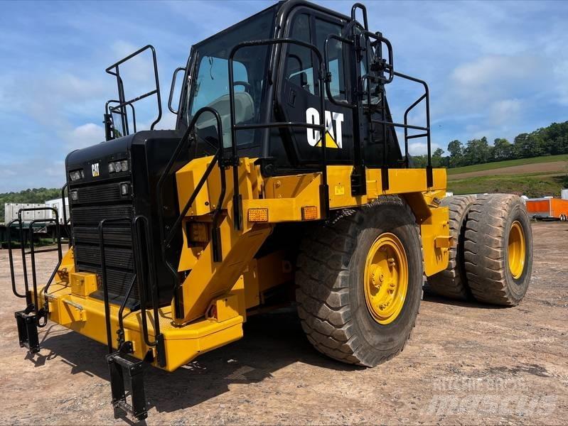 CAT 773G Зчленовані самоскиди