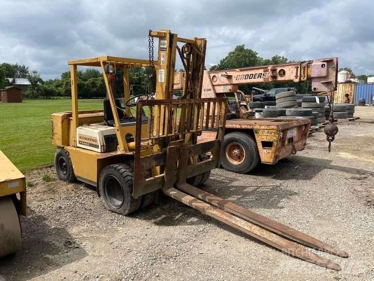 Komatsu FG 40ZT-4 Інше
