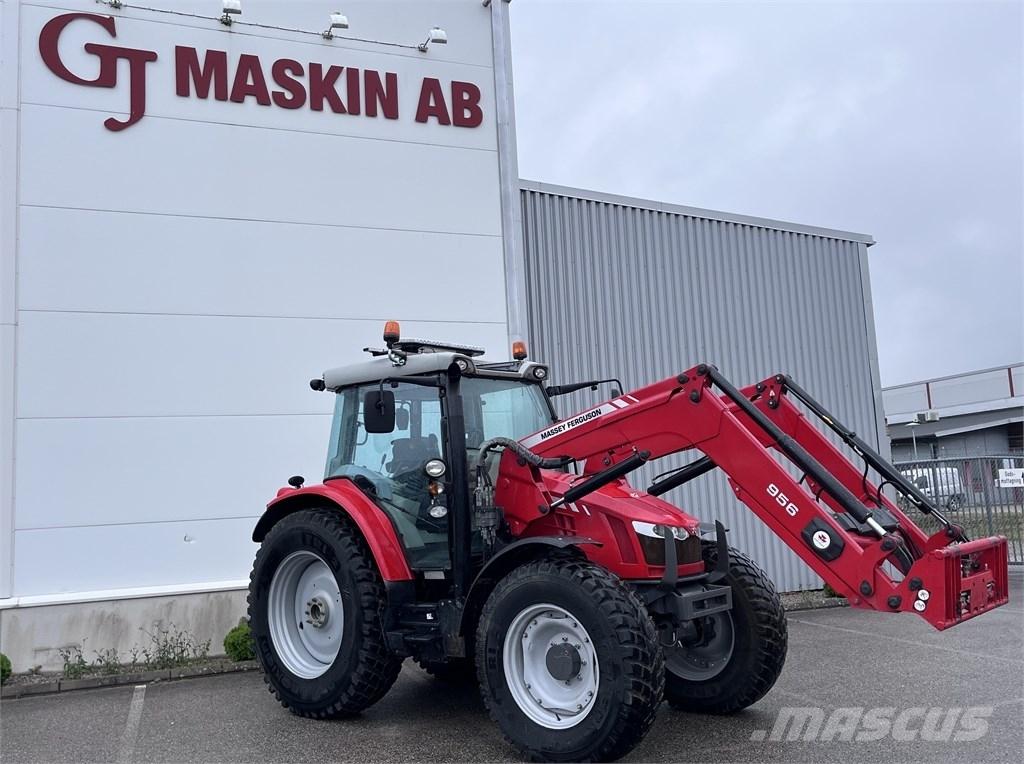 Massey Ferguson 5613 Трактори